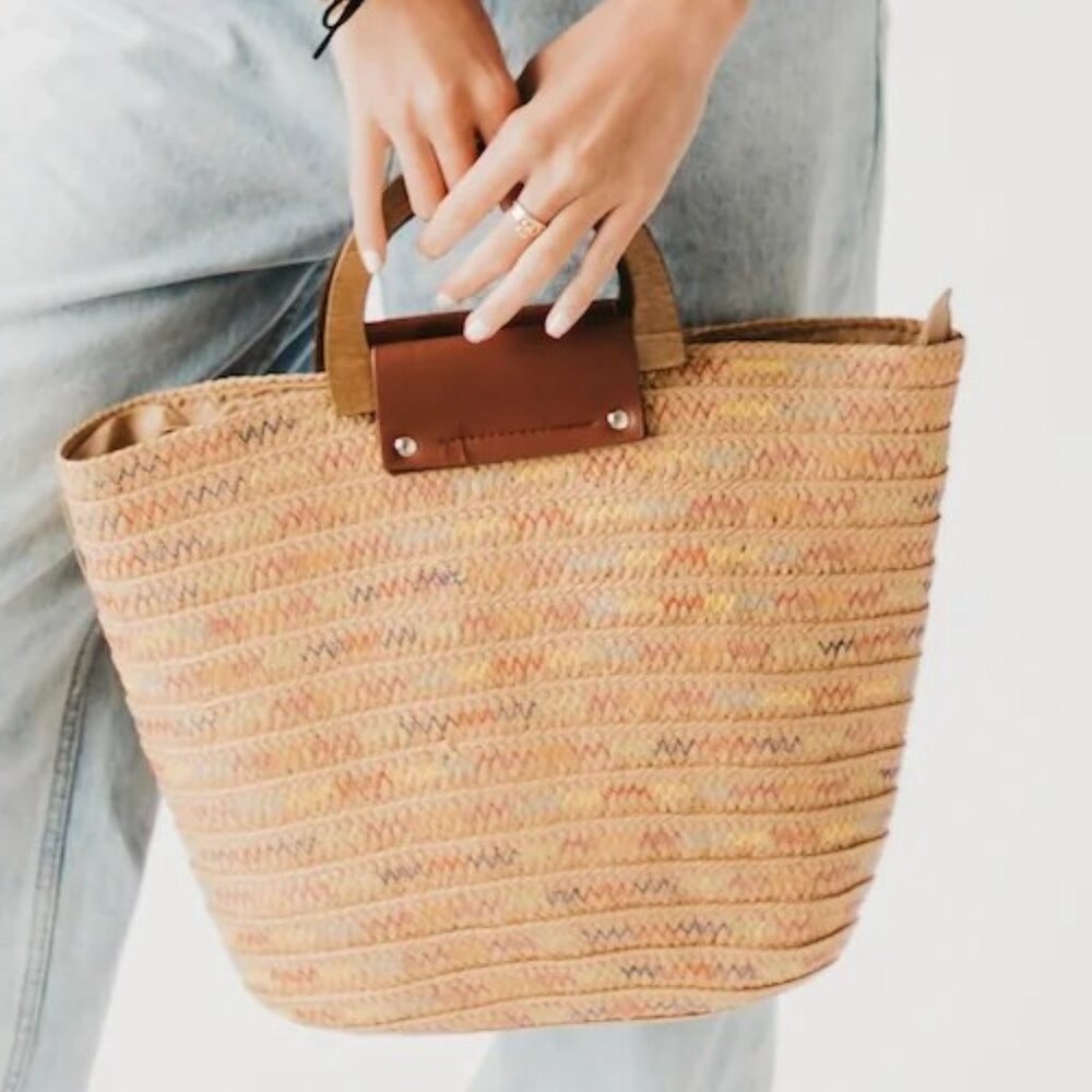 Pretty & Simple Women's Savannah Beige Straw Tote Bag